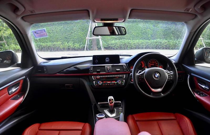 ขายรถเก๋งมือสอง bmw 320i รถปี2014 รหัส 79928 รูปที่9