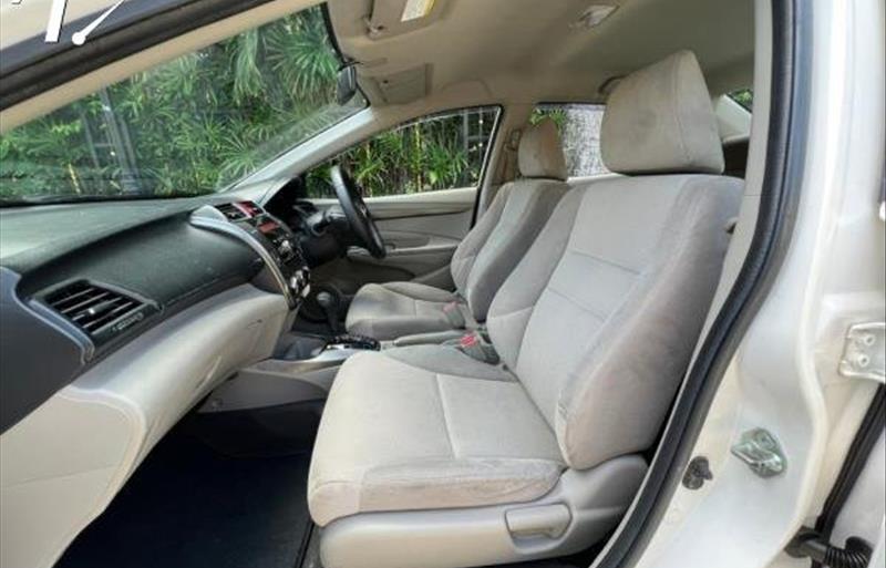 ขายรถเก๋งมือสอง-honda-ฮอนด้า-city-ซิตี้-รถปี2013-รหัส79962-cc5b790d.jpg ขายรถเก๋งมือสอง-honda-ฮอนด้า-city-ซิตี้-รถปี2013-รหัส79962-cc5b790d.jpg