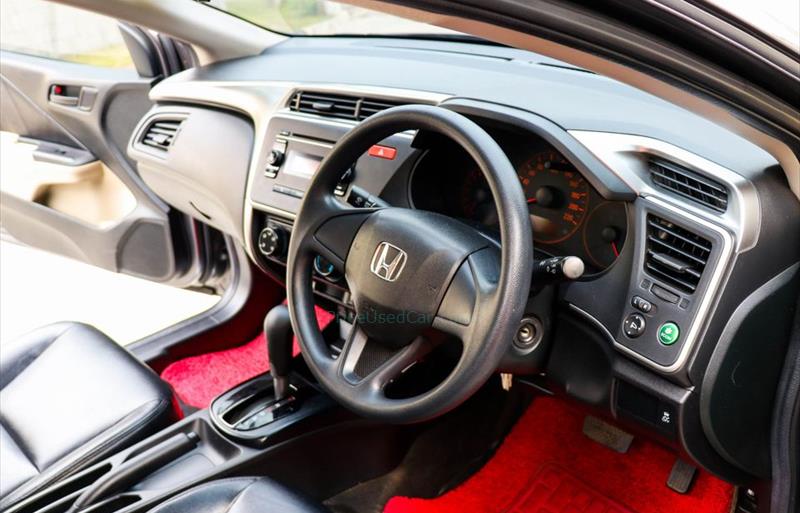 ขายรถเก๋งมือสอง-honda-ฮอนด้า-city-ซิตี้-รถปี2015-รหัส79971-0e95d079.jpg ขายรถเก๋งมือสอง-honda-ฮอนด้า-city-ซิตี้-รถปี2015-รหัส79971-0e95d079.jpg