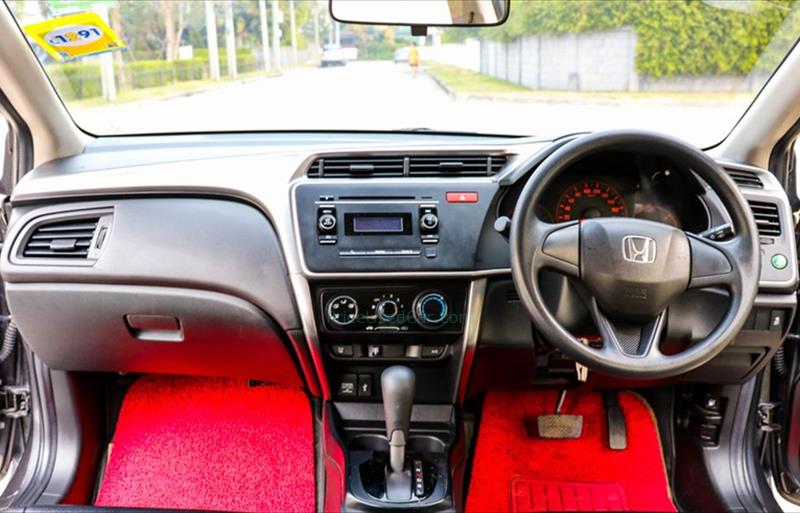 ขายรถเก๋งมือสอง-honda-ฮอนด้า-city-ซิตี้-รถปี2015-รหัส79971-f1fbe35e.jpg ขายรถเก๋งมือสอง-honda-ฮอนด้า-city-ซิตี้-รถปี2015-รหัส79971-f1fbe35e.jpg