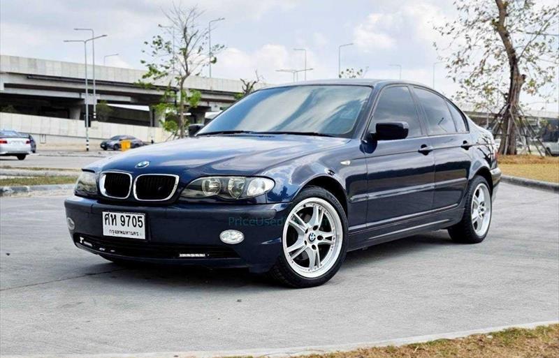 รถเก๋งมือสอง  BMW 318i SE รถปี2005