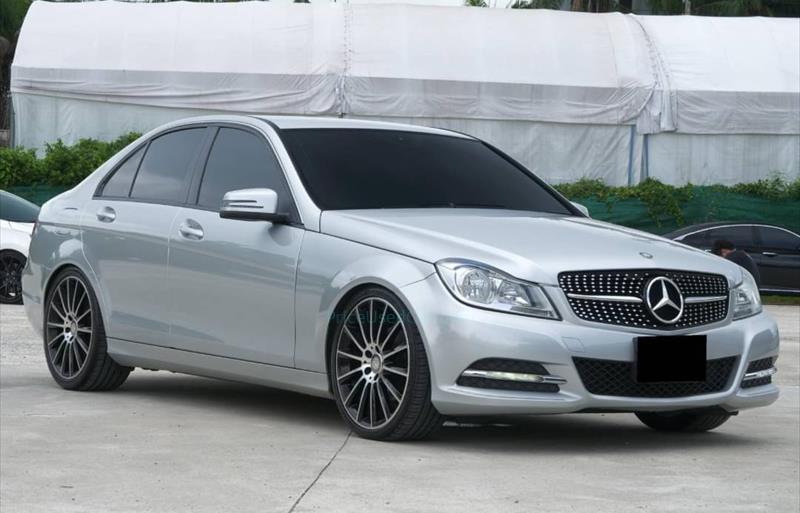 รถเก๋งมือสอง MERCEDES BENZ C200 CGI รถปี 2012