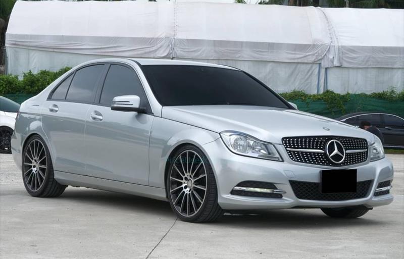 รถเก๋งมือสอง  MERCEDES BENZ C200 CGI รถปี2012