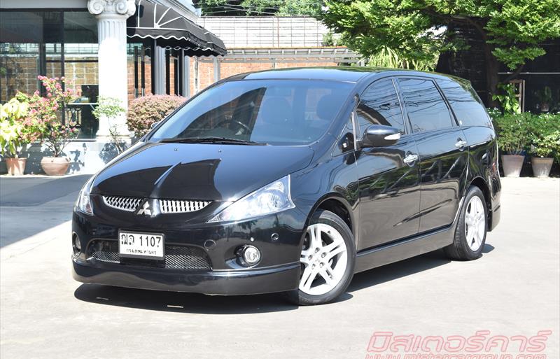 รถตู้มือสอง MITSUBISHI SPACE WAGON รถปี 2009