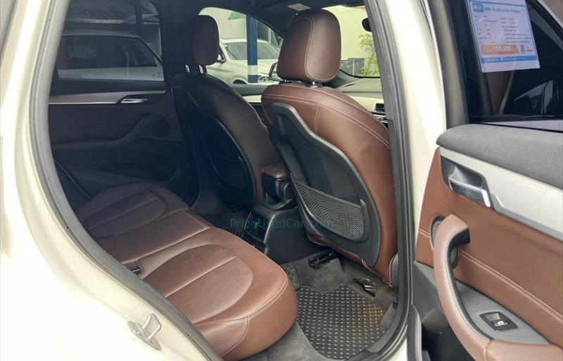 ขายรถ-suv-มือสอง-bmw-บีเอ็มดับบลิว-x1-เอ็กซ์1-รถปี2018-รหัส80062-2d991758.jpg ขายรถ-suv-มือสอง-bmw-บีเอ็มดับบลิว-x1-เอ็กซ์1-รถปี2018-รหัส80062-2d991758.jpg