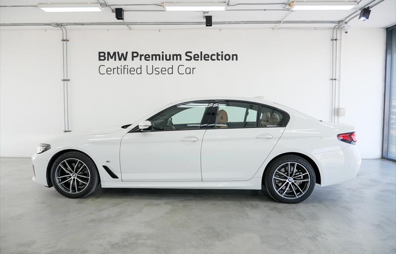ขายรถเก๋งมือสอง-bmw-บีเอ็มดับบลิว-520d-ห้าสองศูนย์ดี-รถปี2021-รหัส80069-bc983dfa.jpg ขายรถเก๋งมือสอง-bmw-บีเอ็มดับบลิว-520d-ห้าสองศูนย์ดี-รถปี2021-รหัส80069-bc983dfa.jpg
