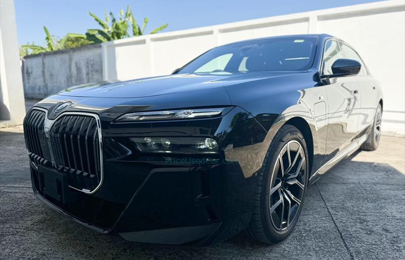 รถเก๋งมือสอง BMW Series 7 รถปี 2023