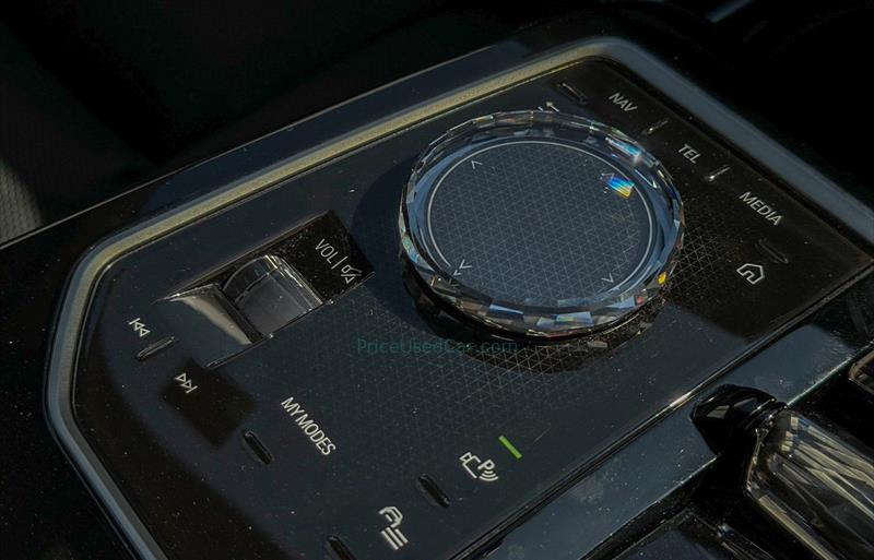 ขายรถเก๋งมือสอง-bmw-บีเอ็มดับบลิว-series-7-ซีรี่ย์7-รถปี2023-รหัส80072-6b19fd26.jpg ขายรถเก๋งมือสอง-bmw-บีเอ็มดับบลิว-series-7-ซีรี่ย์7-รถปี2023-รหัส80072-6b19fd26.jpg