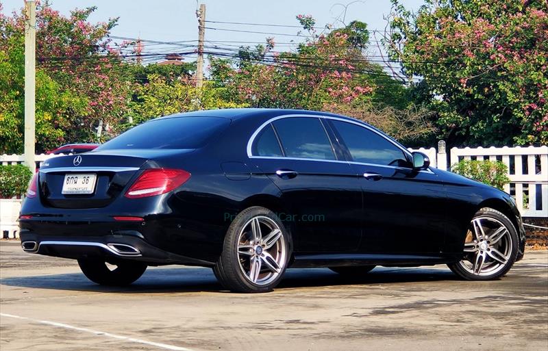 ขายรถเก๋งมือสอง mercedes-benz e220 รถปี2017 รหัส 80102-รูปที่3 ขายรถเก๋งมือสอง mercedes-benz e220 รถปี2017 รหัส 80102-รูปที่3