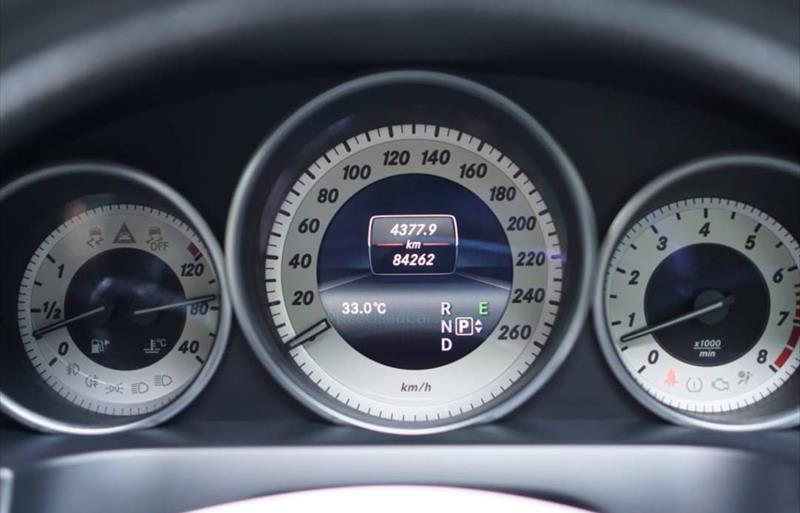 ขายรถเก๋งมือสอง-mercedes-benz-เมอร์เซเดสเบนซ์-e200-อีสองศูนย์ศูนย์-รถปี2014-รหัส80119-1b88d404.jpg ขายรถเก๋งมือสอง-mercedes-benz-เมอร์เซเดสเบนซ์-e200-อีสองศูนย์ศูนย์-รถปี2014-รหัส80119-1b88d404.jpg