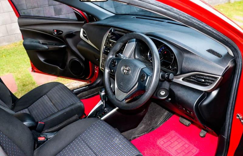 ขายรถเก๋งมือสอง-toyota-โตโยต้า-yaris-ativ-ยาริส-เอทิฟ-รถปี2019-รหัส80133-4f044bb7.jpg ขายรถเก๋งมือสอง-toyota-โตโยต้า-yaris-ativ-ยาริส-เอทิฟ-รถปี2019-รหัส80133-4f044bb7.jpg