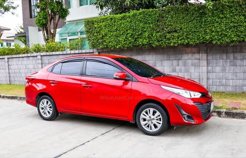 รถเก๋งมือสอง  TOYOTA YARIS ATIV 1.2 E รถปี2019