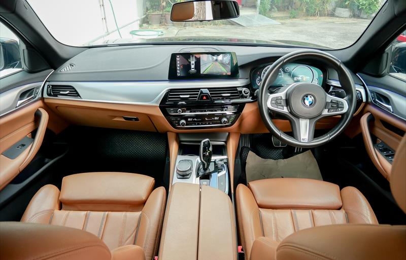 ขายรถเก๋งมือสอง-bmw-บีเอ็มดับบลิว-520d-ห้าสองศูนย์ดี-รถปี2018-รหัส80168-5d2f8555.jpg ขายรถเก๋งมือสอง-bmw-บีเอ็มดับบลิว-520d-ห้าสองศูนย์ดี-รถปี2018-รหัส80168-5d2f8555.jpg