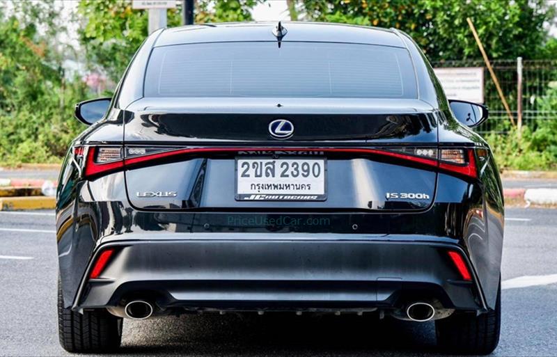 ขายรถเก๋งมือสอง-lexus-เลกซัส-is-300h-รถปี2022-รหัส80170-29f9ca88.jpg ขายรถเก๋งมือสอง-lexus-เลกซัส-is-300h-รถปี2022-รหัส80170-29f9ca88.jpg
