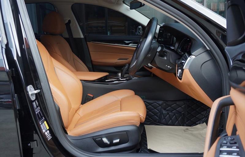 ขายรถเก๋งมือสอง-bmw-บีเอ็มดับบลิว-530i-รถปี2022-รหัส80270-a8ac93f8.jpg ขายรถเก๋งมือสอง-bmw-บีเอ็มดับบลิว-530i-รถปี2022-รหัส80270-a8ac93f8.jpg