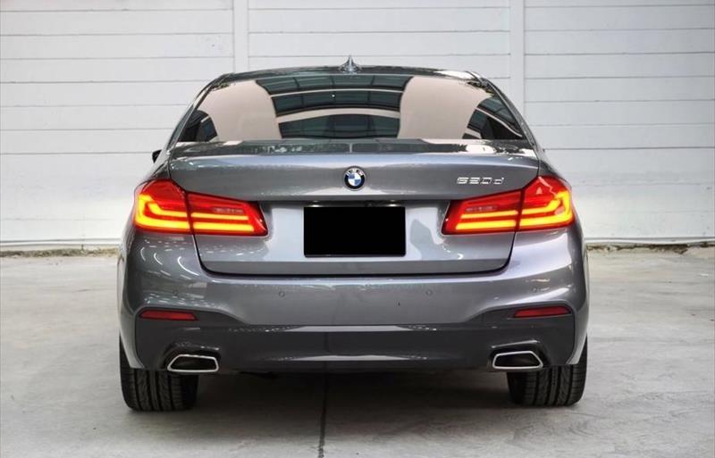 ขายรถเก๋งมือสอง-bmw-บีเอ็มดับบลิว-520d-ห้าสองศูนย์ดี-รถปี2018-รหัส80271-d752408c.jpg ขายรถเก๋งมือสอง-bmw-บีเอ็มดับบลิว-520d-ห้าสองศูนย์ดี-รถปี2018-รหัส80271-d752408c.jpg