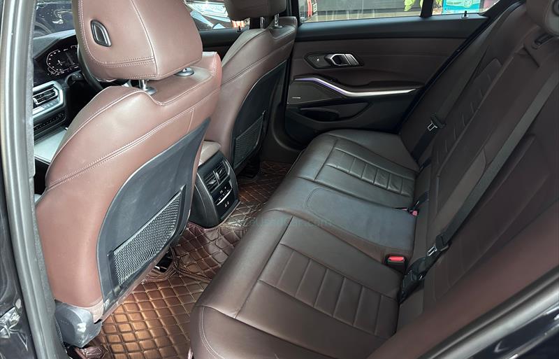 ขายรถเก๋งมือสอง-bmw-บีเอ็มดับบลิว-330e-รถปี2020-รหัส80309-0c33dec9.jpg ขายรถเก๋งมือสอง-bmw-บีเอ็มดับบลิว-330e-รถปี2020-รหัส80309-0c33dec9.jpg