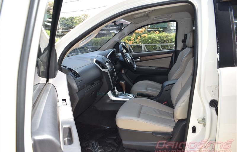 ขายรถ-suv-มือสอง-isuzu-อีซูซุ-mu-x-มิวเอ็กซ์-รถปี2016-รหัส80334-114b3df3.jpg ขายรถ-suv-มือสอง-isuzu-อีซูซุ-mu-x-มิวเอ็กซ์-รถปี2016-รหัส80334-114b3df3.jpg
