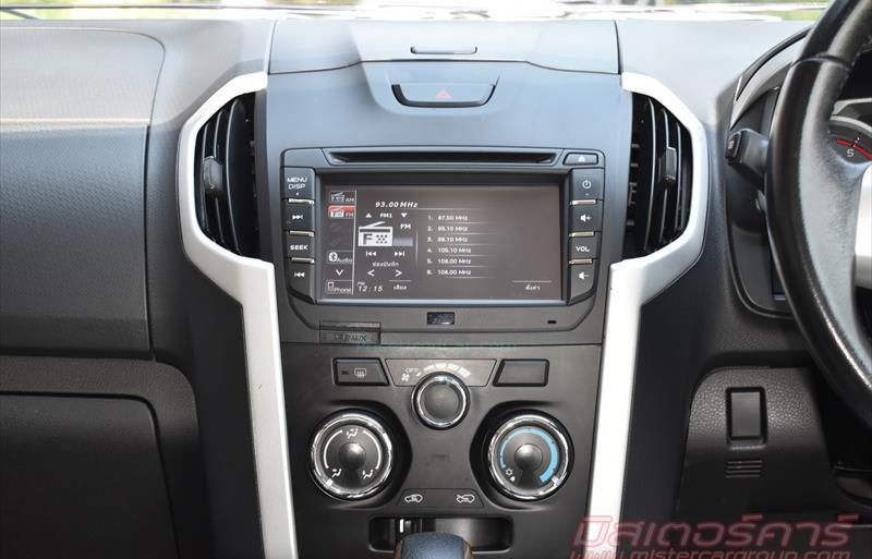 ขายรถ-suv-มือสอง-isuzu-อีซูซุ-mu-x-มิวเอ็กซ์-รถปี2016-รหัส80334-75677552.jpg ขายรถ-suv-มือสอง-isuzu-อีซูซุ-mu-x-มิวเอ็กซ์-รถปี2016-รหัส80334-75677552.jpg