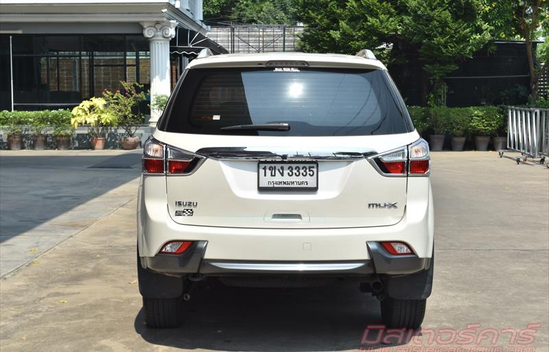 ขายรถ-suv-มือสอง-isuzu-อีซูซุ-mu-x-มิวเอ็กซ์-รถปี2016-รหัส80334-839ed251.jpg ขายรถ-suv-มือสอง-isuzu-อีซูซุ-mu-x-มิวเอ็กซ์-รถปี2016-รหัส80334-839ed251.jpg