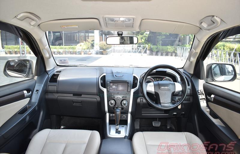 ขายรถ-suv-มือสอง-isuzu-อีซูซุ-mu-x-มิวเอ็กซ์-รถปี2016-รหัส80334-f31cf011.jpg ขายรถ-suv-มือสอง-isuzu-อีซูซุ-mu-x-มิวเอ็กซ์-รถปี2016-รหัส80334-f31cf011.jpg