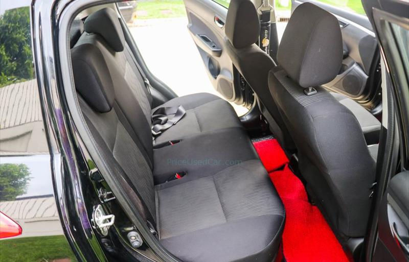ขายรถเก๋งมือสอง-suzuki-ซูซูกิ-swift-สวิฟ-รถปี2016-รหัส80375-c563a384.jpg ขายรถเก๋งมือสอง-suzuki-ซูซูกิ-swift-สวิฟ-รถปี2016-รหัส80375-c563a384.jpg