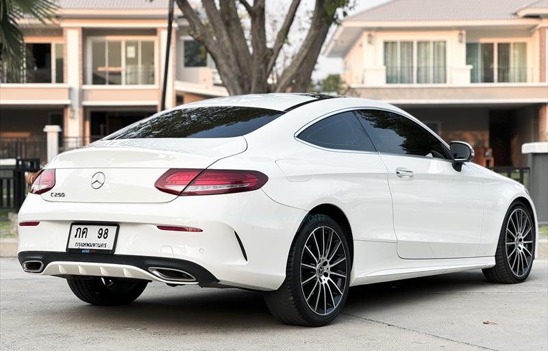 ขายรถเก๋งมือสอง-mercedes-benz-เมอร์เซเดสเบนซ์-c250-ซีสองห้าศูนย์-รถปี2019-รหัส80377-748ad671.jpg ขายรถเก๋งมือสอง-mercedes-benz-เมอร์เซเดสเบนซ์-c250-ซีสองห้าศูนย์-รถปี2019-รหัส80377-748ad671.jpg