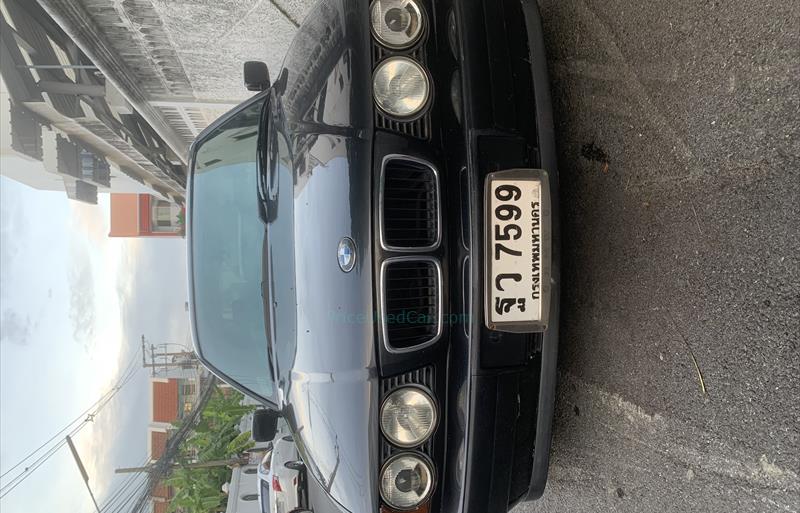 รถเก๋งมือสอง BMW 525i รถปี 1996