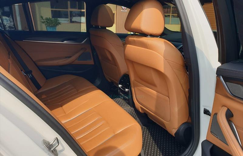 ขายรถเก๋งมือสอง-bmw-บีเอ็มดับบลิว-530i-รถปี2023-รหัส80432-e8856965.jpg ขายรถเก๋งมือสอง-bmw-บีเอ็มดับบลิว-530i-รถปี2023-รหัส80432-e8856965.jpg