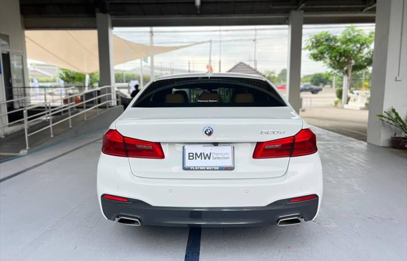 ขายรถเก๋งมือสอง-bmw-บีเอ็มดับบลิว-520d-ห้าสองศูนย์ดี-รถปี2019-รหัส80434-b7336a83.jpg ขายรถเก๋งมือสอง-bmw-บีเอ็มดับบลิว-520d-ห้าสองศูนย์ดี-รถปี2019-รหัส80434-b7336a83.jpg
