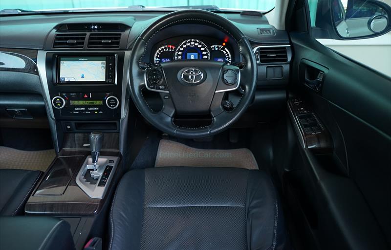 ขายรถเก๋งมือสอง-toyota-โตโยต้า-camry-คัมรี่-รถปี2014-รหัส80446-57921f5b.jpg ขายรถเก๋งมือสอง-toyota-โตโยต้า-camry-คัมรี่-รถปี2014-รหัส80446-57921f5b.jpg