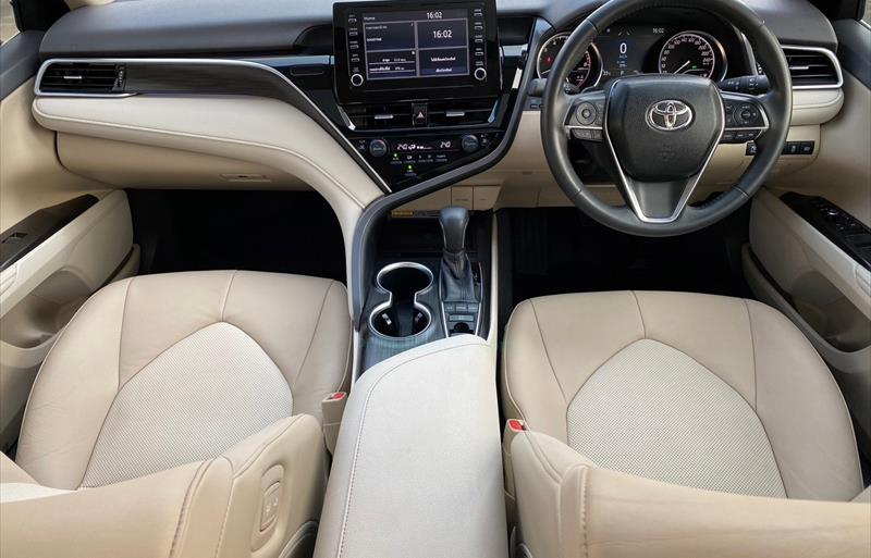 ขายรถเก๋งมือสอง toyota camry รถปี2022 รหัส 80466 รูปที่5