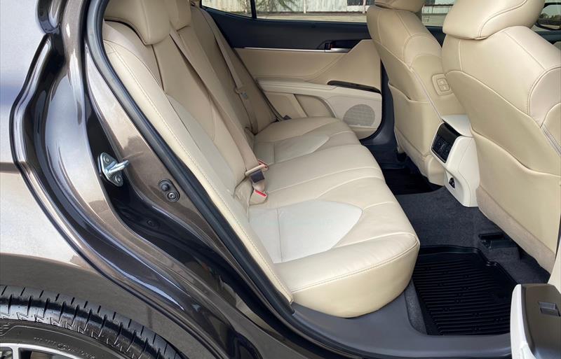 ขายรถเก๋งมือสอง-toyota-โตโยต้า-camry-คัมรี่-รถปี2022-รหัส80466-c28f845b.jpg ขายรถเก๋งมือสอง-toyota-โตโยต้า-camry-คัมรี่-รถปี2022-รหัส80466-c28f845b.jpg