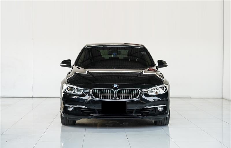 ขายรถเก๋งมือสอง bmw 330e รถปี2017 รหัส 80468 รูปที่2