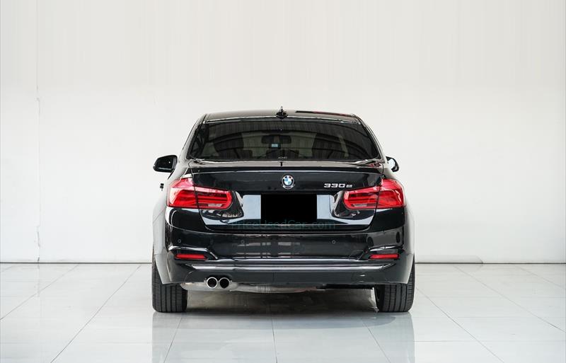 ขายรถเก๋งมือสอง-bmw-บีเอ็มดับบลิว-330e-รถปี2017-รหัส80468-ad8471c1.jpg ขายรถเก๋งมือสอง-bmw-บีเอ็มดับบลิว-330e-รถปี2017-รหัส80468-ad8471c1.jpg