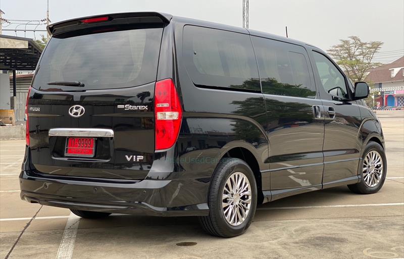 ขายรถตู้มือสอง hyundai h-1 รถปี2015 รหัส 80531 รูปที่3