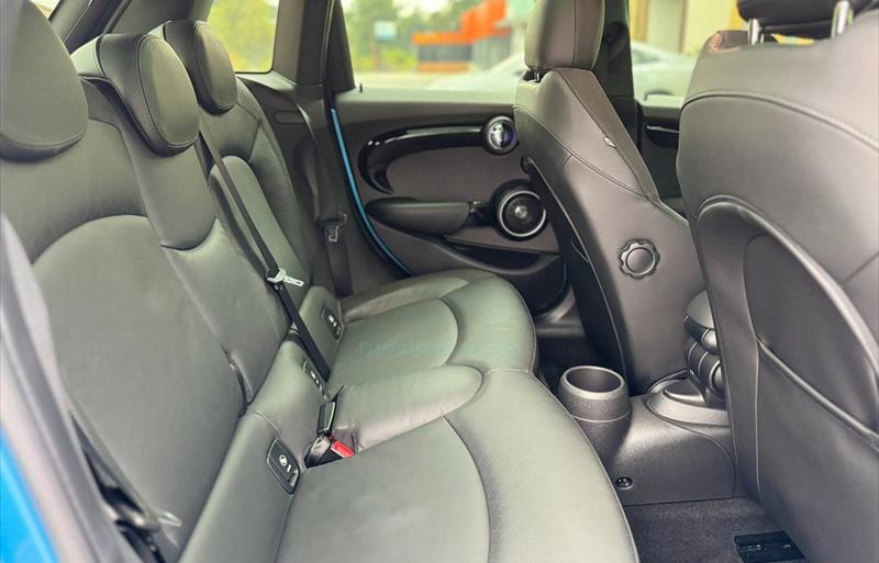 ขายรถเก๋งมือสอง-mini-มินิ-cooper-คูเปอร์-รถปี2015-รหัส80532-b1b3c0be.jpg ขายรถเก๋งมือสอง-mini-มินิ-cooper-คูเปอร์-รถปี2015-รหัส80532-b1b3c0be.jpg