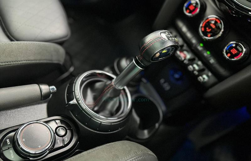 ขายรถเก๋งมือสอง-mini-มินิ-cooper-คูเปอร์-รถปี2015-รหัส80532-ea74265b.jpg ขายรถเก๋งมือสอง-mini-มินิ-cooper-คูเปอร์-รถปี2015-รหัส80532-ea74265b.jpg