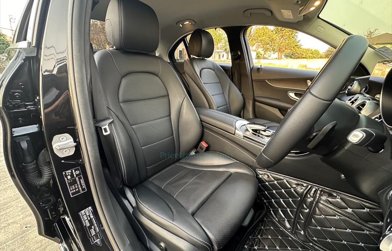 ขายรถเก๋งมือสอง-mercedes-benz-เมอร์เซเดสเบนซ์-c220-รถปี2019-รหัส80534-e9ba9bb2.jpg ขายรถเก๋งมือสอง-mercedes-benz-เมอร์เซเดสเบนซ์-c220-รถปี2019-รหัส80534-e9ba9bb2.jpg