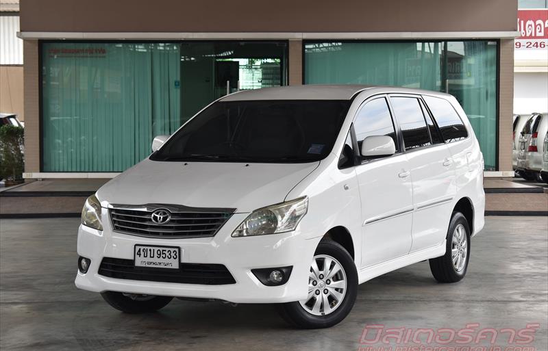 รถตู้มือสอง TOYOTA INNOVA รถปี 2013