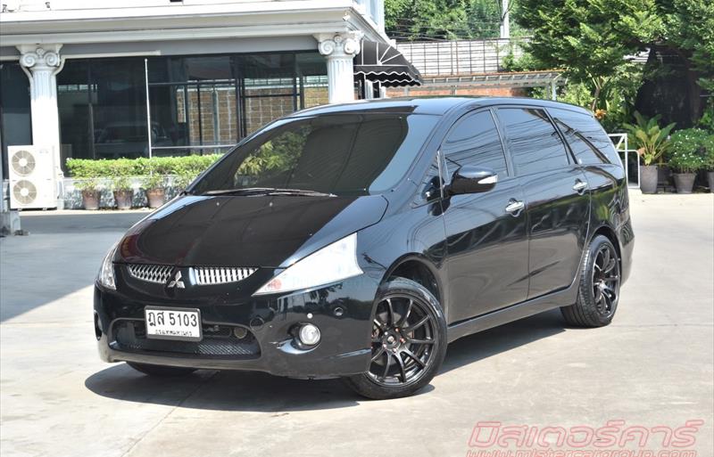 รถตู้มือสอง MITSUBISHI SPACE WAGON รถปี 2010