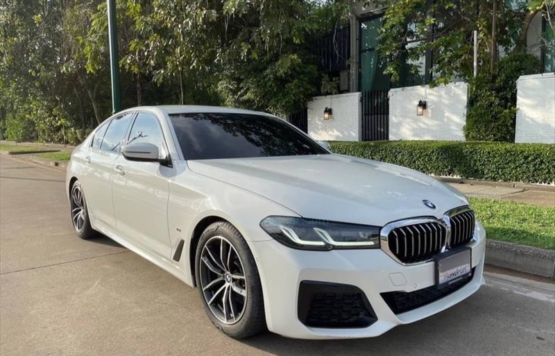 รถเก๋งมือสอง BMW 520d รถปี 2021