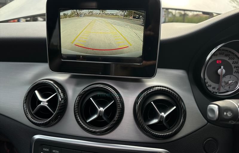 ขายรถเก๋งมือสอง-mercedes-benz-เมอร์เซเดสเบนซ์-cla250-amg-ซีแอลเอสองห้าศูนย์-เอเอ็มจี-รถปี2015-รหัส80679-85d22878.jpg ขายรถเก๋งมือสอง-mercedes-benz-เมอร์เซเดสเบนซ์-cla250-amg-ซีแอลเอสองห้าศูนย์-เอเอ็มจี-รถปี2015-รหัส80679-85d22878.jpg