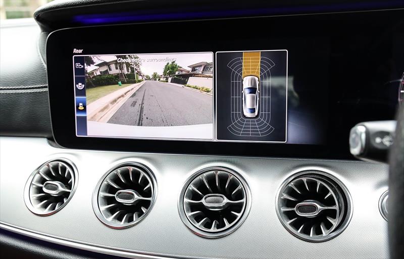 ขายรถเก๋งมือสอง-mercedes-benz-เมอร์เซเดสเบนซ์-e300-อีสามศูนย์ศูนย์-รถปี2017-รหัส80680-af4f4fbb.jpg ขายรถเก๋งมือสอง-mercedes-benz-เมอร์เซเดสเบนซ์-e300-อีสามศูนย์ศูนย์-รถปี2017-รหัส80680-af4f4fbb.jpg