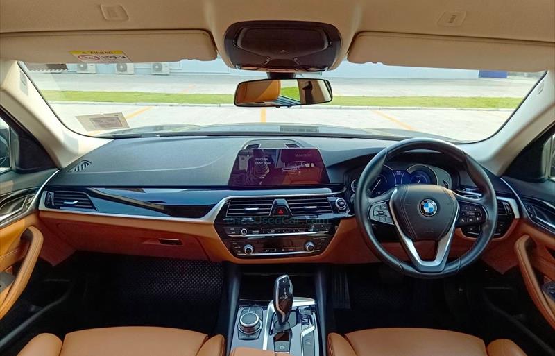 ขายรถเก๋งมือสอง bmw 530i รถปี2020 รหัส 80681 รูปที่6