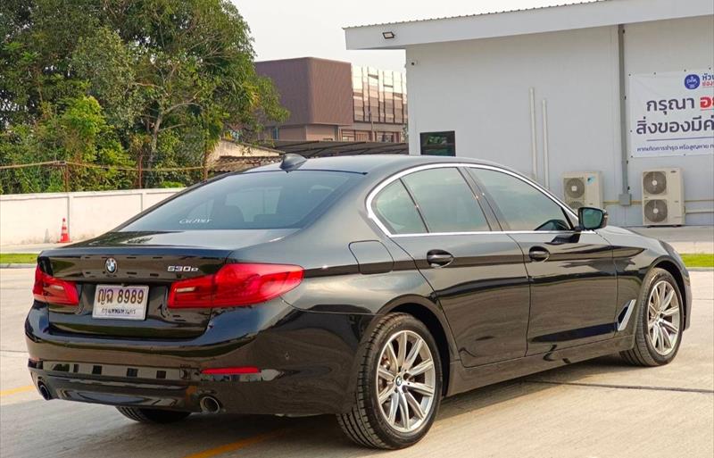 ขายรถเก๋งมือสอง bmw 530i รถปี2020 รหัส 80681 รูปที่3