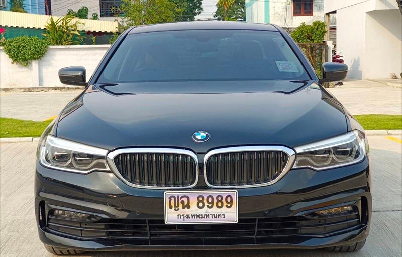 ขายรถเก๋งมือสอง bmw 530i รถปี2020 รหัส 80681 รูปที่2