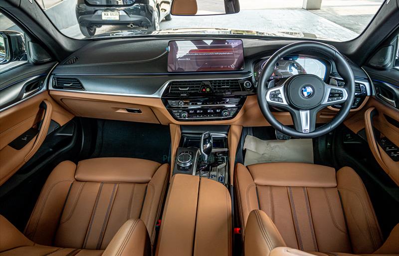 ขายรถเก๋งมือสอง bmw 520d รถปี2023 รหัส 80707 รูปที่8