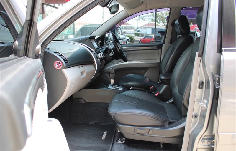 ขายรถ-suv-มือสอง-mitsubishi-มิตซูบิชิ-pajero-sport-ปาเจโร่-สปอร์ต-รถปี2015-รหัส80738-46f5447b.jpg ขายรถ-suv-มือสอง-mitsubishi-มิตซูบิชิ-pajero-sport-ปาเจโร่-สปอร์ต-รถปี2015-รหัส80738-46f5447b.jpg