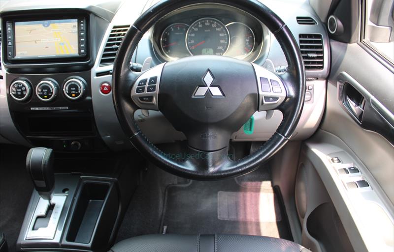ขายรถ-suv-มือสอง-mitsubishi-มิตซูบิชิ-pajero-sport-ปาเจโร่-สปอร์ต-รถปี2015-รหัส80738-931af179.jpg ขายรถ-suv-มือสอง-mitsubishi-มิตซูบิชิ-pajero-sport-ปาเจโร่-สปอร์ต-รถปี2015-รหัส80738-931af179.jpg